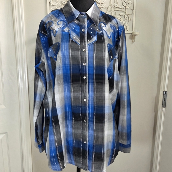 Wrangler Rock 47 Blue and Black Plaid Womans Shirt With Glitter Buttons Size XXL - Picture 1 of 5